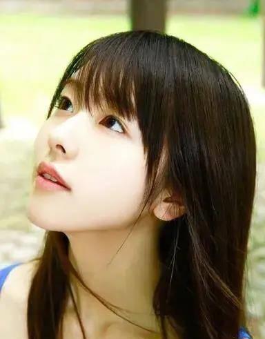 火到韩国的日本清纯女星唐田英里佳,日系甜美穿搭示范