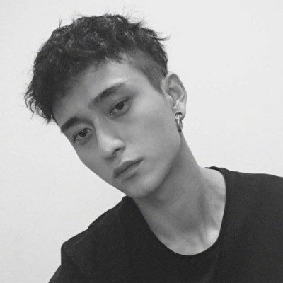 男生头像黑白酷帅真人遇到了纯情的男头一定要换上