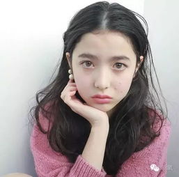 权志龙新欢小松菜奈和旧爱水原希子不仅撞脸还是闺