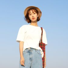 蓝色t恤女简约