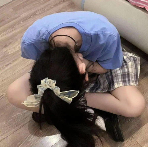 背景图长太帅如何与人相处