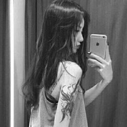 女生长发背影头像唯美最新精选波浪起伏的秀发一直飘荡我心