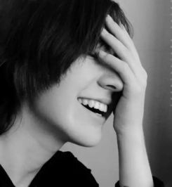 黑色系高级感头像女生男人