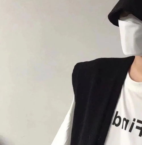 专属情头爱情不可能长期地隐藏,也不可能长期地假装