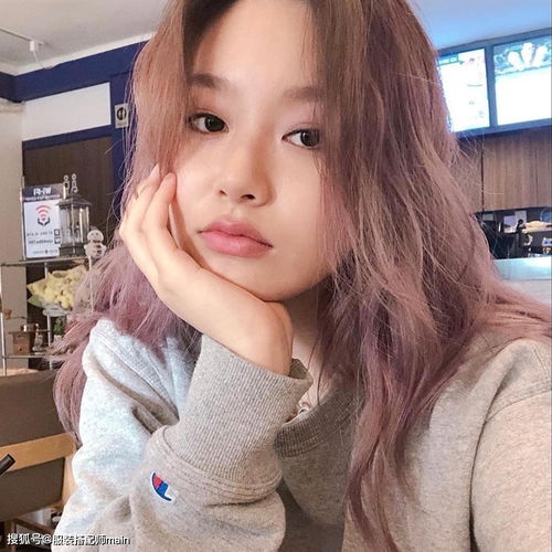这部玛丽苏韩剧,比剧情更吸引我的,是韩系女主穿搭