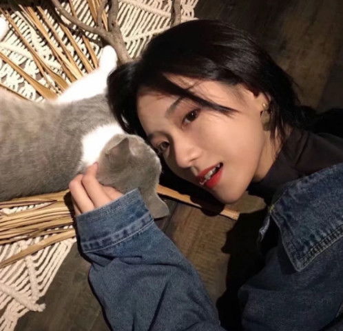 女生头像软萌可爱撒娇