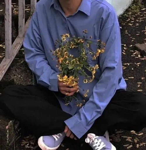 头像头像男生帅气背影蓝球,一个人越炫耀什么证明她越缺少什么腾讯新闻
