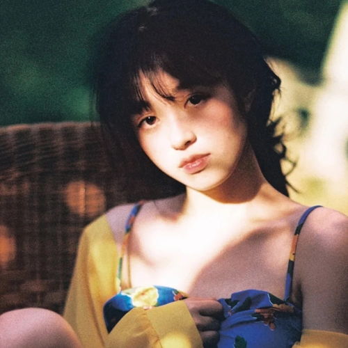 ins小众复古女生头像