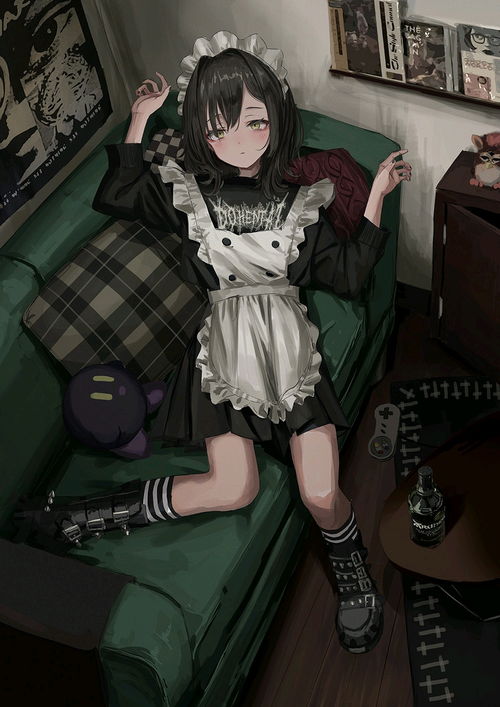 暗黑系少女女仆少女插画师肩