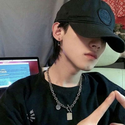 苏瓷成熟高冷男头优质成熟时尚高冷超酷