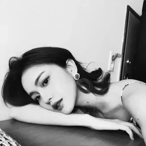 黑色丧系头像敢敢没有心