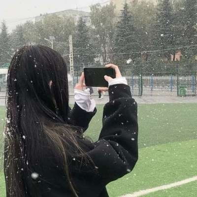 治愈系头像女生简单干净飞机