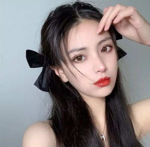 真人女生头像那些努力微笑的人,也曾在深夜里痛哭