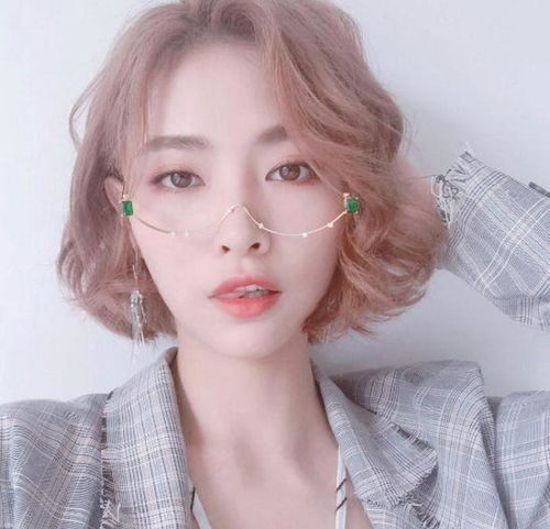 女歌手影响力榜公布周笔畅第8,杨超越第5,第一名实至名归