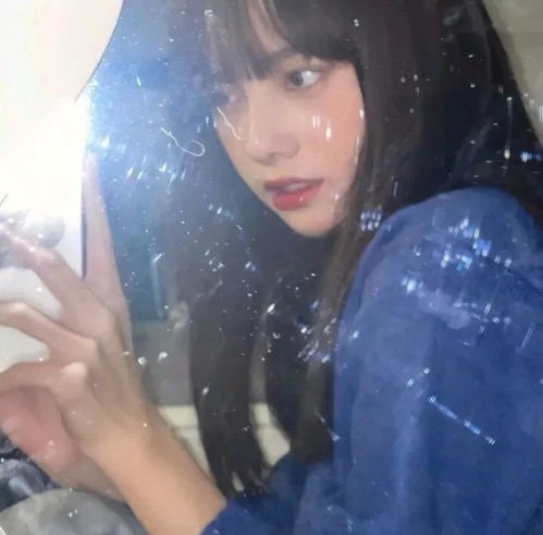 女头别低头,王冠会掉