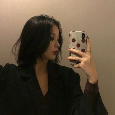 苏瓷高冷个性女头御姐成熟个女生头像我要个性网