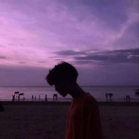 男生头像颓废伤感头像,你伤了我刻骨铭心