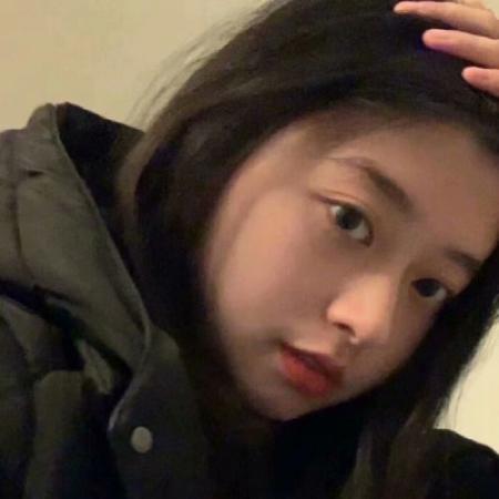 甜系女头像不露脸ins