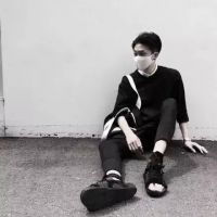 回忆里的那个他