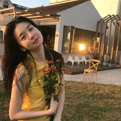 小红书最新头像女生可爱真人大全
