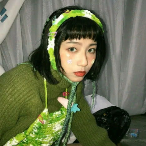 头像绿色套图火了你不必故意冷淡,我从未想过要纠缠