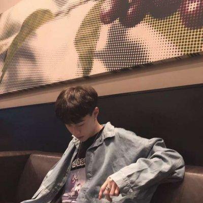 微信男生头像霸气超拽冷酷无情可爱点