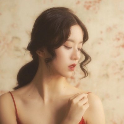 最新性感女生头像

