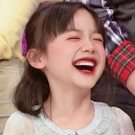 萌娃头像系小女孩收银台