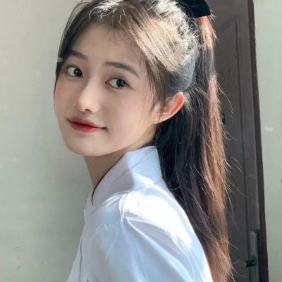 真人头像女温柔高清