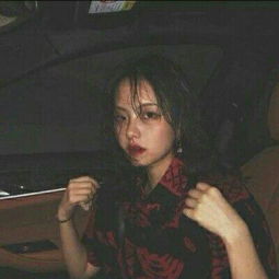 暗黑系头像女高冷超好看冷艳霸气女孩