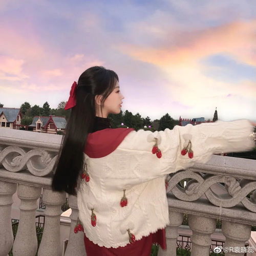 女生头像五月下过雨的街道