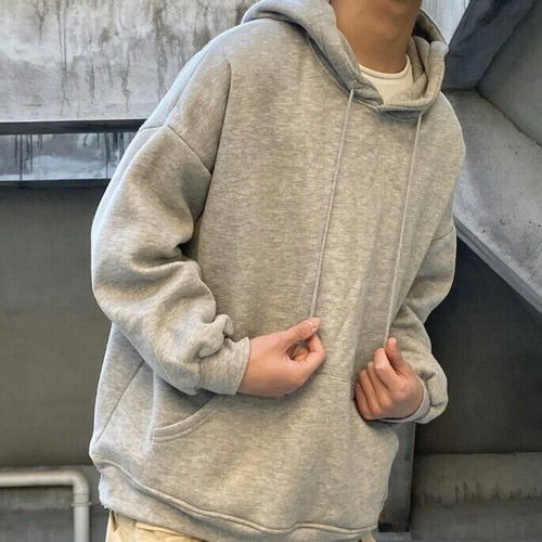 男生头像天空是蔚蓝色