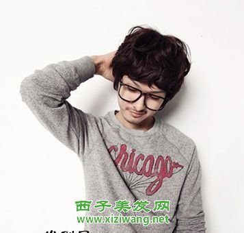 超萌男生可爱发型图片6