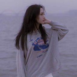 清新美女头像侧脸