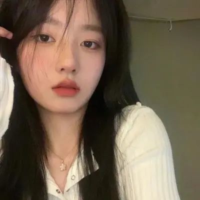 高清女生头像可爱真人qq微信女头,生活的确冷冰冰没点温度但总会有人爱你在
