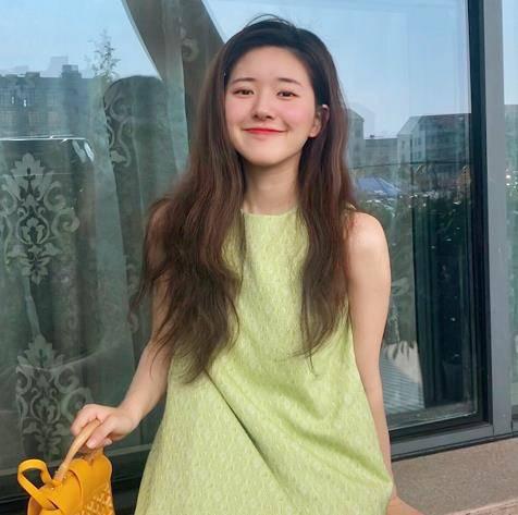 被称为国民女神的赵露思小姐姐,有颜有实力,还是个拼命三娘