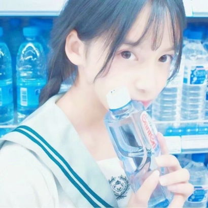 可爱俏皮女生头像小清新的女生qq个性头像