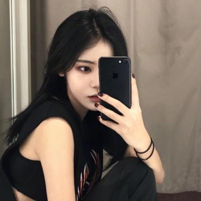 高冷气质美女头像黑色系女生头像