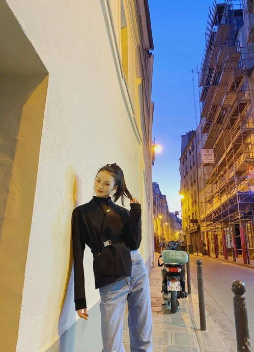 少女都得甜美可爱吗章子怡的清冷系少女感更显高级