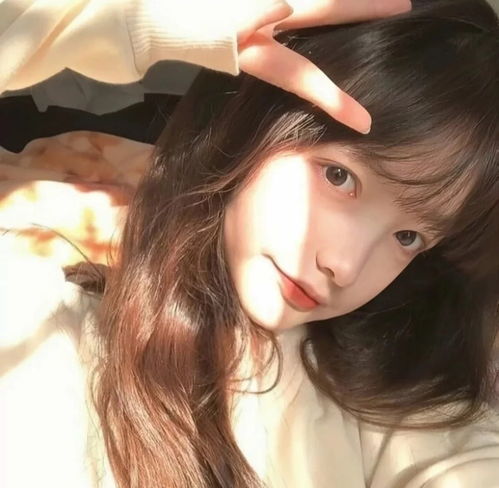 高级感温柔女生头像10