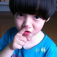 男生亲吻女生额头图片微信头像图片大全