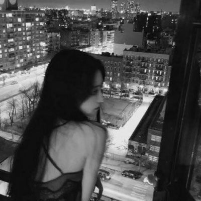 很丧的女头像真人黑白堕落暗黑系女生头像