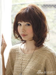 日本人气深色系发型情人节up甜美指数