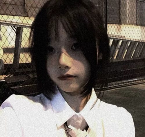 ins丧丧的女生头像
