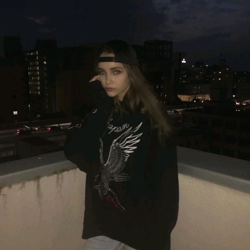 成长就是妥协和坚持的两难小清新佛系时尚欧美女生头像