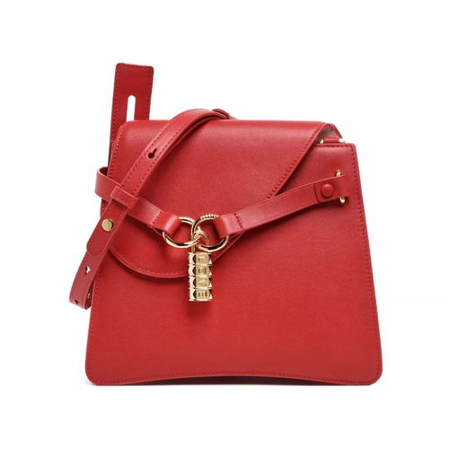 道系情侣红色头像fendi