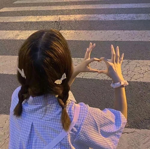头像丨我爱这悠长的旅途