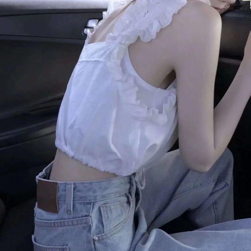 头像丨长相跟不上审美经济跟不上品味人在城乡结合部心在巴黎时装周