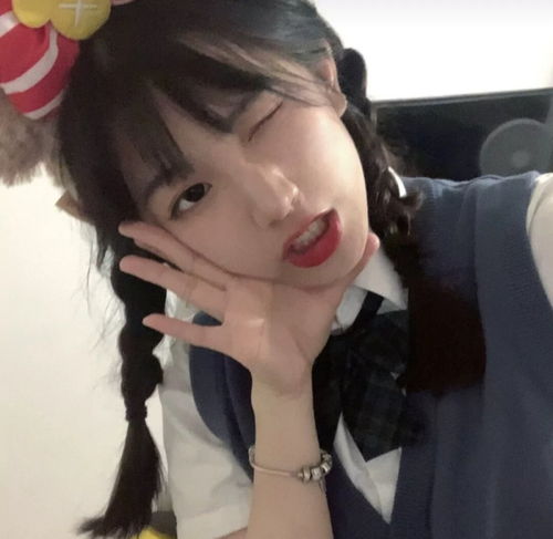 让男生很有保护欲的温柔女生头像