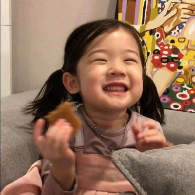 吃东西萌娃头像